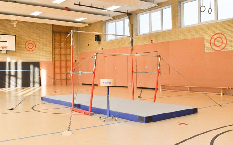 Turnen - Stufenbarren